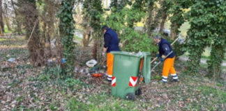 Parco Astichello ripulito da una tonnellata di rifiuti provenienti da bivacchi e abbandoni