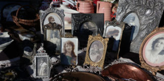 Mercato dell’antiquariato, annullato l’appuntamento di domenica 11 aprile