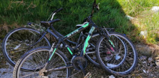 Recuperate quattro mountain bike rubate e allontanati tre senzatetto nell’ex parcheggio di via Battaglione Val Leogra