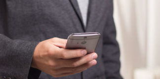 Rifiuti, lampioni spenti, black-out, bollette: ecco tutte le app delle società di Agsm Aim