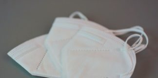 Covid, obbligo mascherine Ffp2 per Assoutenti crea caos su mezzi pubblici del Veneto mascherine FFP2