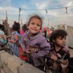 Gaza e sud Israele: Save the Children, più di 30 bambini sono stati uccisi Bambini a Gaza veneto