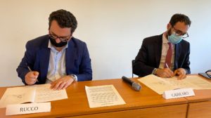 Complesso universitario di Viale Margherita: firma comodato tra presidente provincia Francesco Rucco e presidente della Fondazione Studi Universitari Mario Roberto Carraro