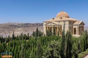 Lo sfondo della Rotonda di Nablus