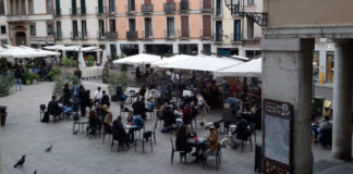 Plateatici, rilasciate ad oggi 125 concessioni per consentire a bar e ristoranti di lavora