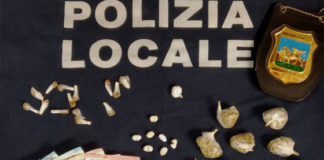Nascondeva quasi 30 dosi di droga nei boxer, denunciato 25enne dalla Polizia Locale di Vicenza allertata da agenti del Nos