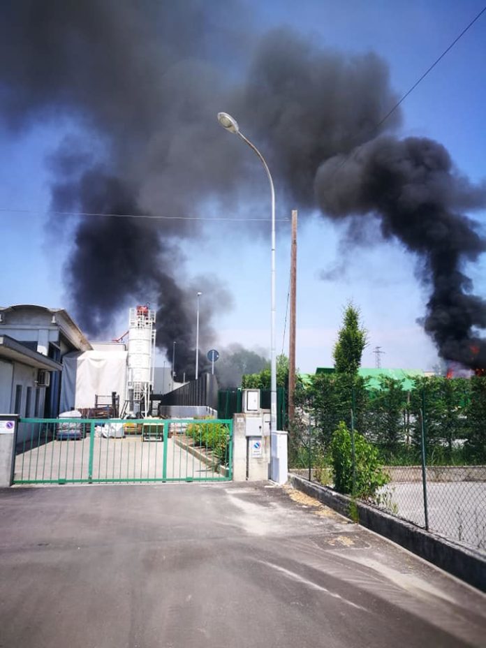 Dueville incendio ecocentro