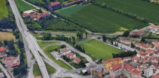 La Vicenza degli orrori: la Porta est di Vicenza fra il degrado di Ca’ Impenta e lo stagno dell’ex Barcaro-Zaccaria La Porta est di Vicenza. In basso l'ex area industriale Barcaro Zaccaria e in alto a sinistra Ca' Impenta