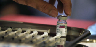 Covid, ok a licenza obbligatoria brevetti vaccini in casi di emergenza Vaccino Astrazeneca