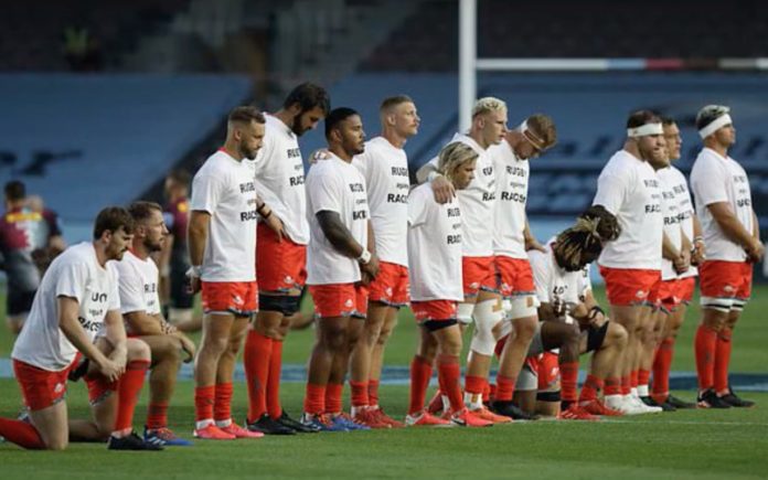 Sale Sharks Rugby, undici giocatori non si inginocchiano a sostegno del movimento Black lives matter