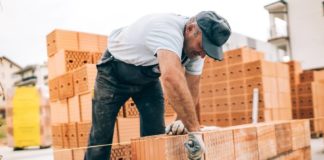 Edilizia Vicenza: settore da 1,4 miliardi, crescono le compravendite ma anche i prezzi edilizia cantiere vicenza