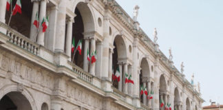 2 giugno, in piazza dei Signori breve cerimonia per i 75 anni della Repubblica Italiana