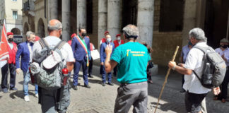 Camminata per la solidarietà, oggi pomeriggio tappa a Vicenza della passeggiata di 609 km