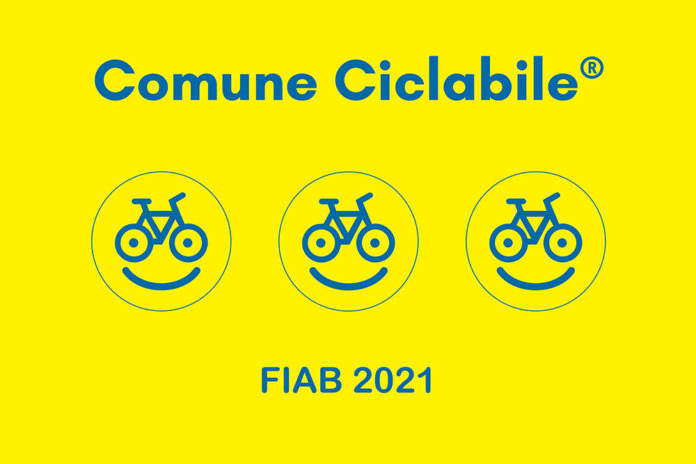 Bandiera gialla di Fiab-ComuniCiclabili