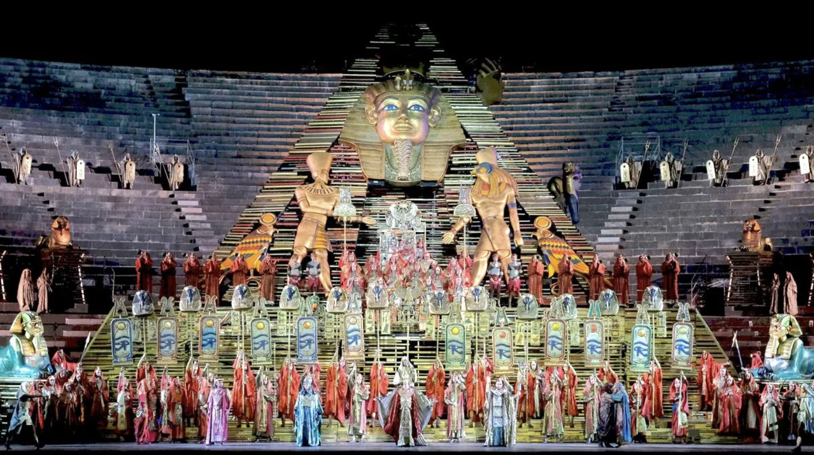 Rappresentazione di Aida all'Arena di Verona (archivio)