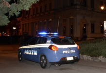 Bassano, picchiano l’ex suocero: denunciata coppia Questore Paolo Sartori: Polizia di stato, pattuglia in azione notturna a Vicenza