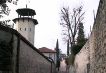 Non solo Palladio: colle San Bastian, dove s’intrecciano natura, nobili ville, storia e … amori Stradella San Bastian nel tratto iniziale