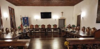 Discussione a distanza tesi di laurea, Comune di Montebello Vicentino: a disposizione la Sala Consiliare per i laureandi residenti