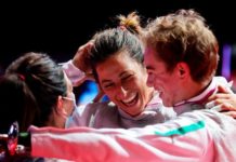 Paralimpiadi di Tokyo. Alle azzurre con Bebe l’argento nel fioretto. Zaia: Bebe Vio, una gemma sempre più splendente della terra veneta” Bebe Vio, Mogos e Trigilia argento nel fioretto a squadre (foto da Fanpage)