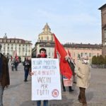 Ceo Pfizer Albert Bourla preannuncia varianti resistenti a vaccini adattabili in 3 mesi, Prc: prova di cinismo, appello per no a profitti su pandemia Brevetto pubblico per i vaccini