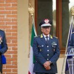 Cambio al vertice del comando provinciale della GdV di Vicenza tra il generale Crescenzo Sciaraffa e il colonnello Cosmo Virgilio Cambio al vertice del comando provinciale della GdF di Vicenza tra il generale Crescenzo Sciaraffa e il colonnello Cosmo Virgilio