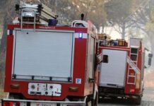 Nube tossica dopo incendio a Caivano, sospese attività nella zona Asi: “Obbligo di mascherina”