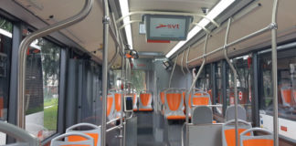 Lei lo lascia, lui distrugge con un pugno un vetro dell’autobus e si ferisce la mano: Svt valuta denuncia Autobus SVT a Vicenza con meno abbonamenti litiga