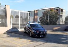 Casa Circondariale di Vicenza: Corrado, Filippin e Luisetto (PD) per investimenti per reinserimento sociale e sicurezza comunità Carabinieri all'ingresso della casa circondariale di Vicenza a S. Pio X