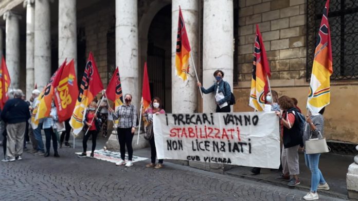 Cub Veneto Scuola e Pubblico Impiego davanti a Palazzo Trissino