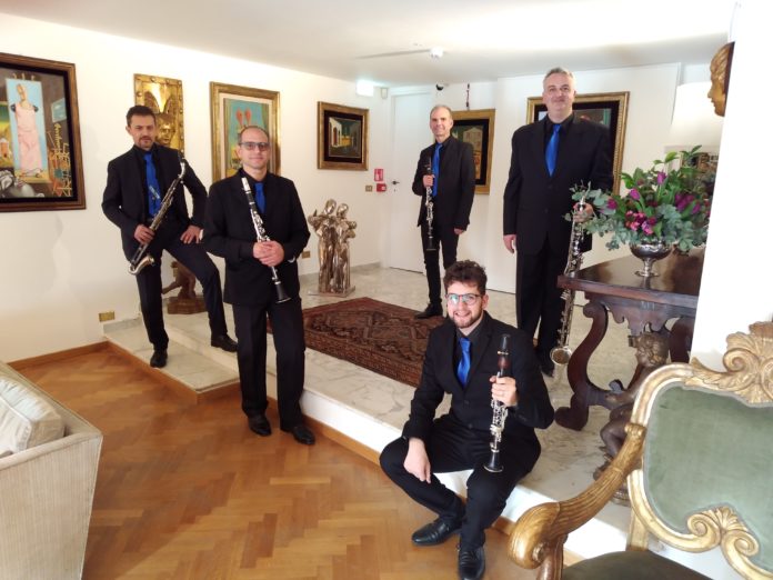Blue Clarinets Ensemble