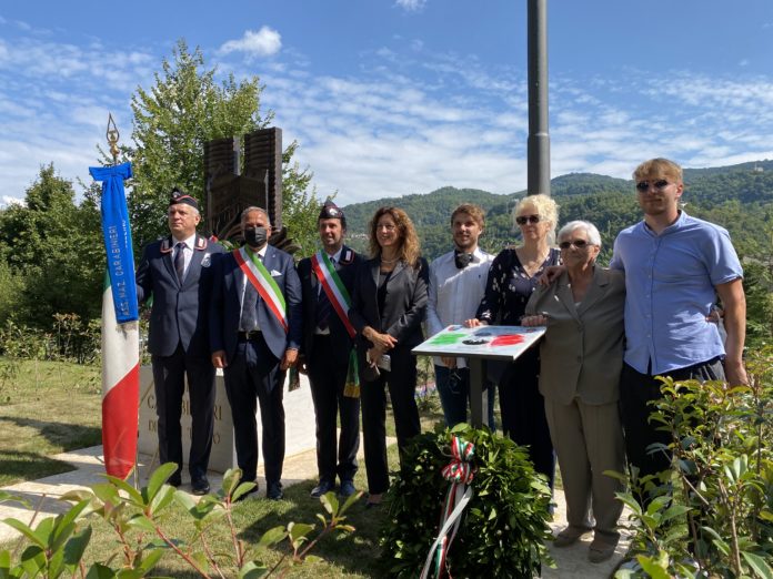 Inaugurazione a Valdagno del monumento ai Carabinieri opera dello scultore Perlotto