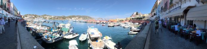 Ponza (foto di Luigi Jodice per ViPiù)