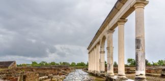 Una passeggiata nella storia: l’Antica Minturnae All'interno dell'Antica Minturnae; credits: ilpuntoamezzogiorno