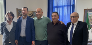 Gerardo Stefanelli presenta i primi 4 delegati della sua amministrazione a Minturno: Mendico, Iossa, Riccardelli e Rotasso Delegati a Minturno: da sx Mario Mirco Mendico, Tommaso Iossa, il sindaco Gerardo Stefanelli, Domenico Riccardelli e Roberto Rotasso