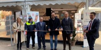 Inaugurata CioccolandoVi, fino al 24 ottobre nel centro storico di Vicenza Inaugurazione di CioccolandoVi. Da sinistra, Faccin, Parolin, Marcato, Giovine, Boschiero, Chiovati