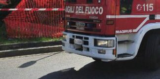 Incidente sul lavoro nel Casertano, operaio muore schiacciato da un cancello