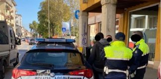 Polizia locale di Vicenza, sanzione di 4.500 euro ad un negozio etnico della città Polizia locale di Vicenza sanziona un pubblico esercizio