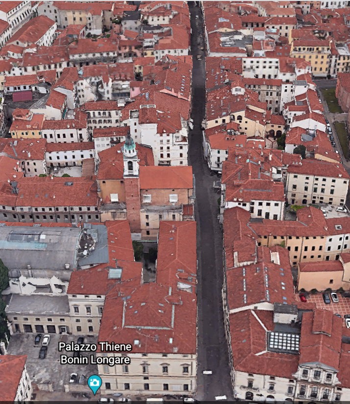 Una visione satellitare di Google Maps di Corso Palladio, il tratto urbano della Via Postumia