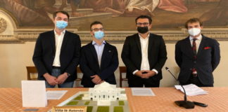 La Rotonda del Palladio a Vicenza in versione 3d, consegnato al sindaco Rucco il modellino di una giovane startup Da sinistra Luca Casarotto, Matteo Ive, Jacopo Maltauro e Francesco Rucco