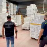 Mascherine non a norma, vestiti e bigiotteria taroccati: maxi sequestro GdF Roma all’Esquilino e Prenestino e in zona industriale Ciampino maxi sequestro a Roma