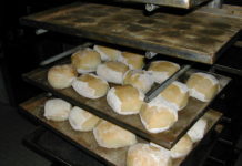 Consiglio di Stato, vietato il self service per il pane sfuso: buona notizia anche per i 1.449 panificatori artigiani veneti con 6.827 addetti Pane di panificatori artigiani
