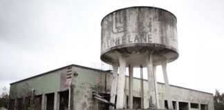 Marlane Marzotto: riqualificazione e bonifica. Sarà così? Se lo chiede Teresa, figlia di Angelo, uno dei tanti morti di cancro di quella fabbrica La "Lini e Lane" della Lanerossi, a 100 m. dalla Marlane Marzotto di Praia a Mare e chiusa prima della Marlane