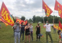 Audizione in Regione sul caporalato: USB Veneto denuncia finte cooperative e chiede misure concrete. Guidolin (M5S): un altro episodio oggi Usb: contro caporalato cambio appalto a Isola Vicentina, presidio del 14 giugno 2021 a Isola Vicentina di Usb Federazione Lavoro Privato Veneto per la crisi DHL Supply Chain (Massimo D'Angelo col megafono)