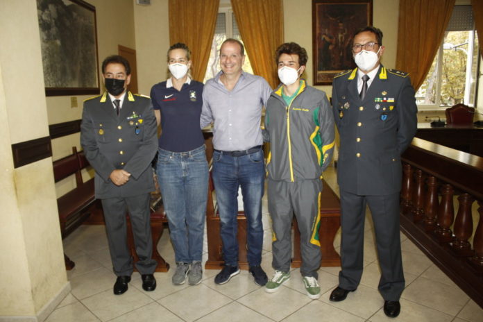 Foto di gruppo al comune di Gaeta di Granato, Banti, Mitrano, Tita e Nerone - foto di Pietro Zangrillo