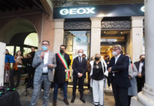 Inaugurazione negozio Geox in centro storico con Luca Zaia, sindaco Francesco Rucco: “Vicenza sempre più attrattiva” Geox apre a piazza Biade a Vicenza