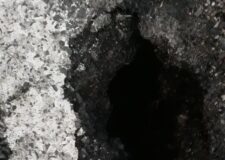 Viabilità: prudenza in via delle Terme a Suio