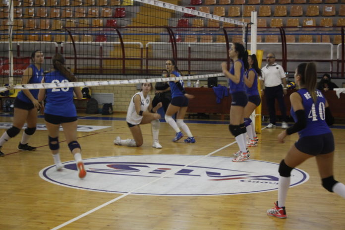 Il Consorzio Pontino Volley durante una gara - foto di Pietro Zangrillo