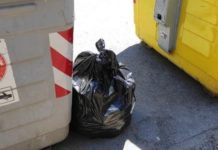 Abbandona ciclomotore vicino ai cassonetti, sanzione di 600 euro per il proprietario. Siotto: ringrazio Polizia locale di Vicenza Polizia Locale di Vicenza sanziona per abbandono illecito presso cassonetti (foto di archivio)