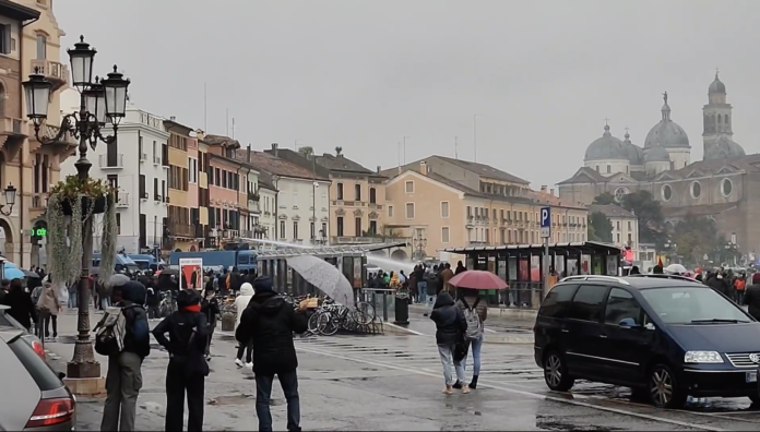 Bolsonaro in Veneto, tafferugli a Padova