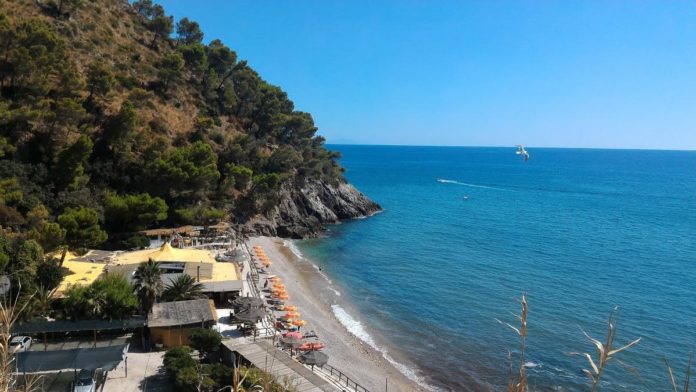 Spiaggia delle Bambole. Credits: estateromana.